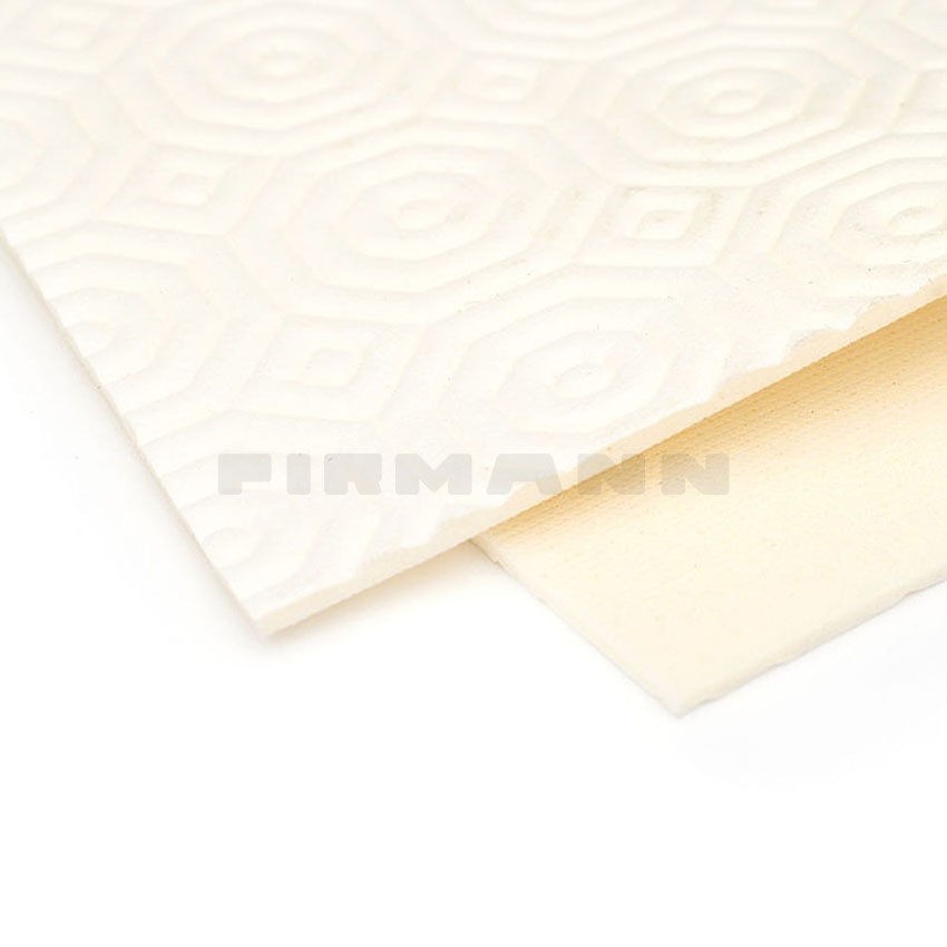 [630106] Tischschoner Wabe geprägt 135 cm